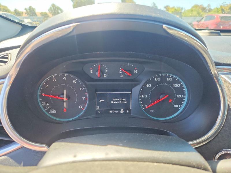 Photo 9 from auction – 2020 CHEVROLET MALIBU with VIN 1G1ZD5ST5LF036471