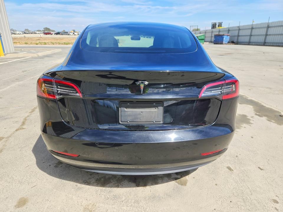 Photo 6 from auction – 2022 TESLA MODEL 3 with VIN 5YJ3E1EA9NF289684