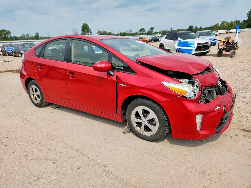 Photo 4 from auction – 2015 TOYOTA PRIUS with VIN JTDKN3DU0F1897106