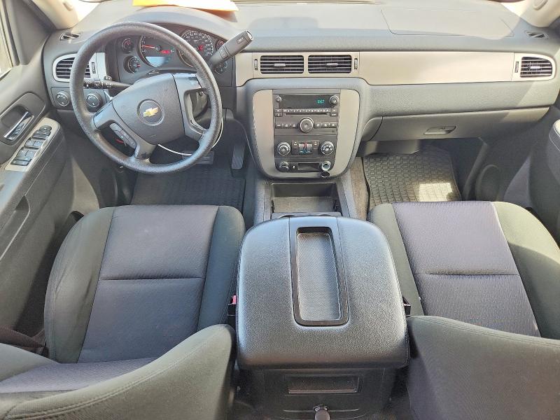 Photo 8 from auction – 2014 CHEVROLET TAHOE with VIN 1GNSK2E02ER172113