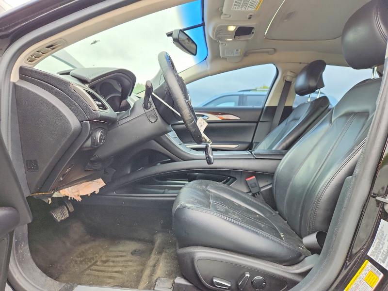Photo 7 from auction – 2016 LINCOLN MKZ with VIN 3LN6L2LU0GR629730