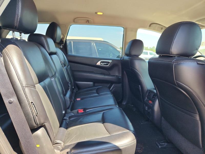 Photo 11 from auction – 2018 NISSAN PATHFINDER with VIN 5N1DR2MN6JC662993
