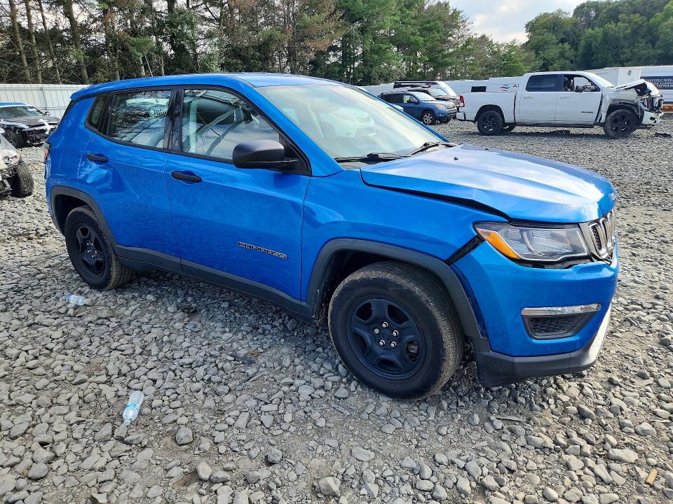 Photo 4 from auction – 2020 JEEP COMPASS with VIN 3C4NJCAB5LT247882
