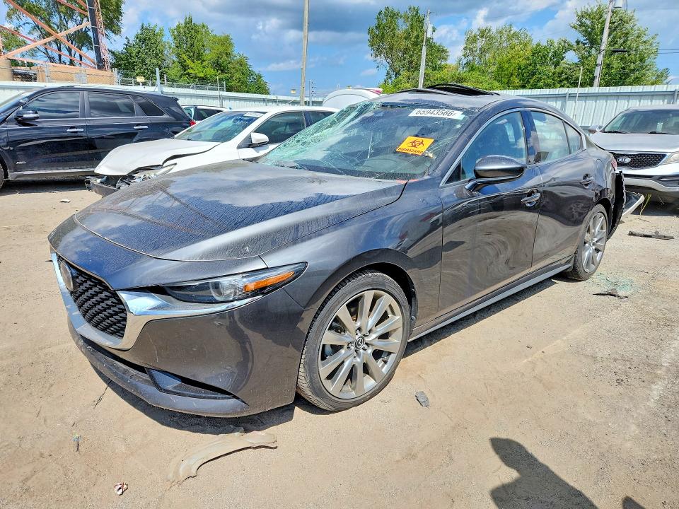 MAZDA 3 2021 с VIN 3MZBPBDM6MM205352 - Снимка от търг