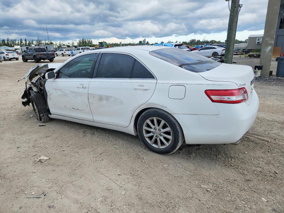 Photo 2 from auction – 2011 TOYOTA CAMRY with VIN 4T1BK3EK2BU621827