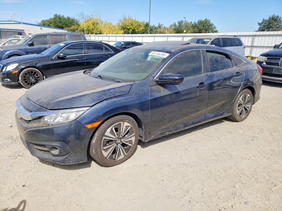 HONDA CIVIC 2018 with VIN JHMFC1F33JX006794 - Photo from auction