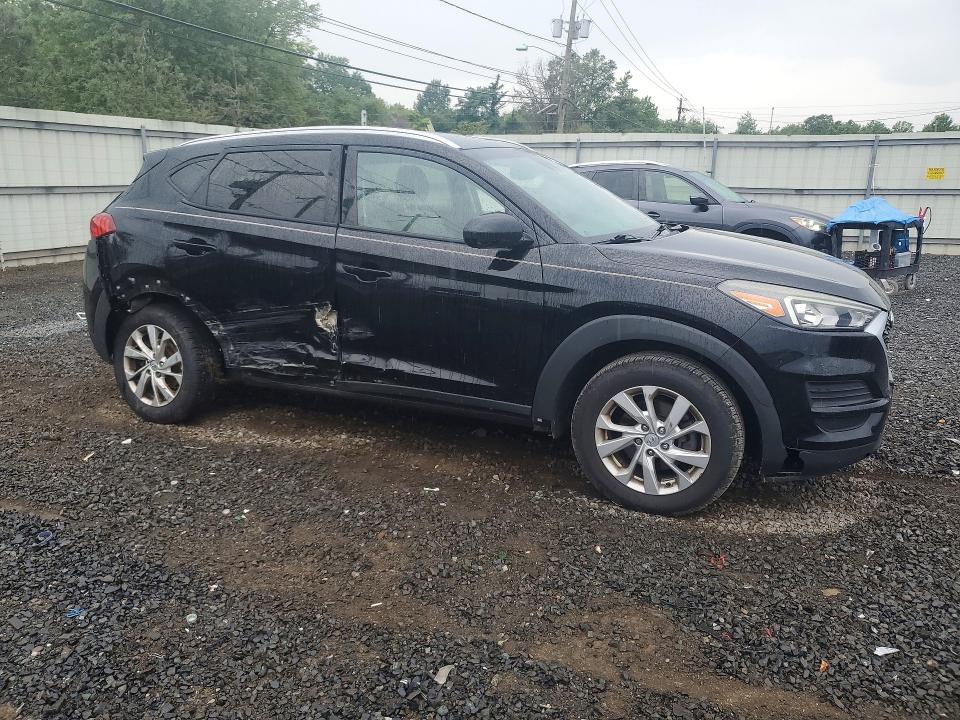 Photo 4 from auction – 2019 HYUNDAI TUCSON with VIN KM8J3CA41KU938529