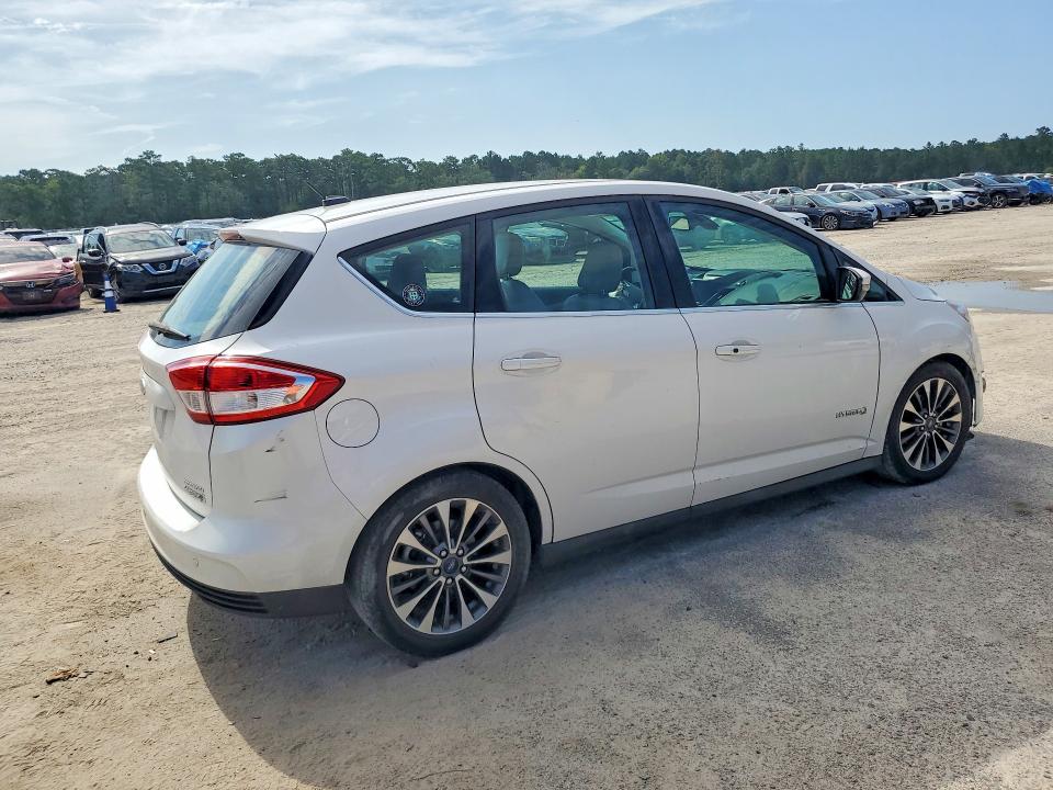 Photo 3 from auction – 2018 FORD C-MAX with VIN 1FADP5DU0JL100824