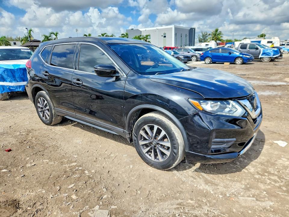 Photo 4 from auction – 2018 NISSAN ROGUE with VIN 5N1AT2MT3JC803800