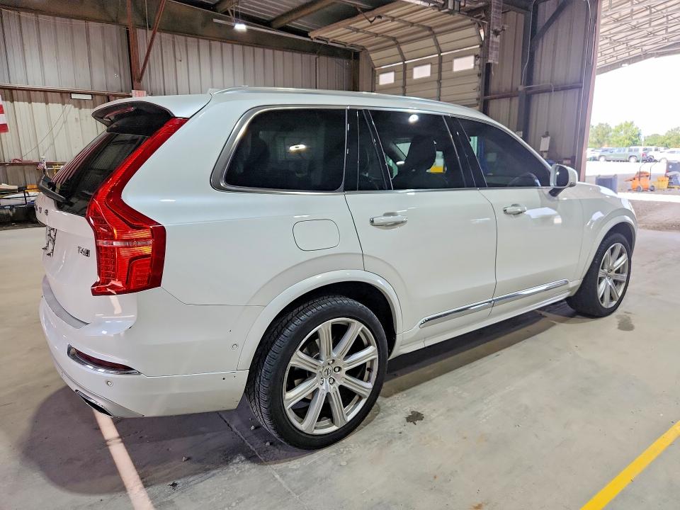Photo 3 from auction – 2019 VOLVO XC90 with VIN YV4A22PL4K1493962