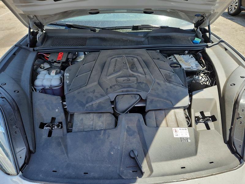 Zdjęcie 12 z aukcji – 2024 PORSCHE CAYENNE z VIN WP1AA2AY7RDA09655