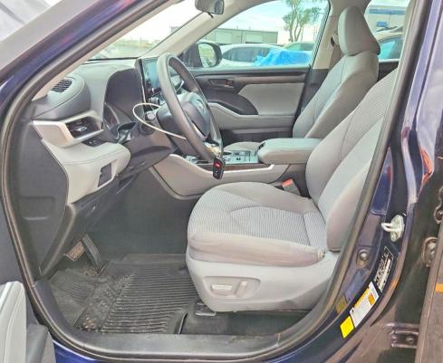 Photo 7 from auction – 2020 TOYOTA HIGHLANDER with VIN 5TDCZRBH1LS037005