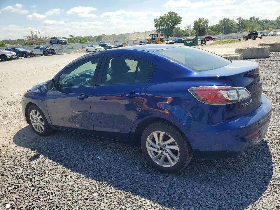 Photo 2 from auction – 2013 MAZDA 3 with VIN JM1BL1V73D1784783