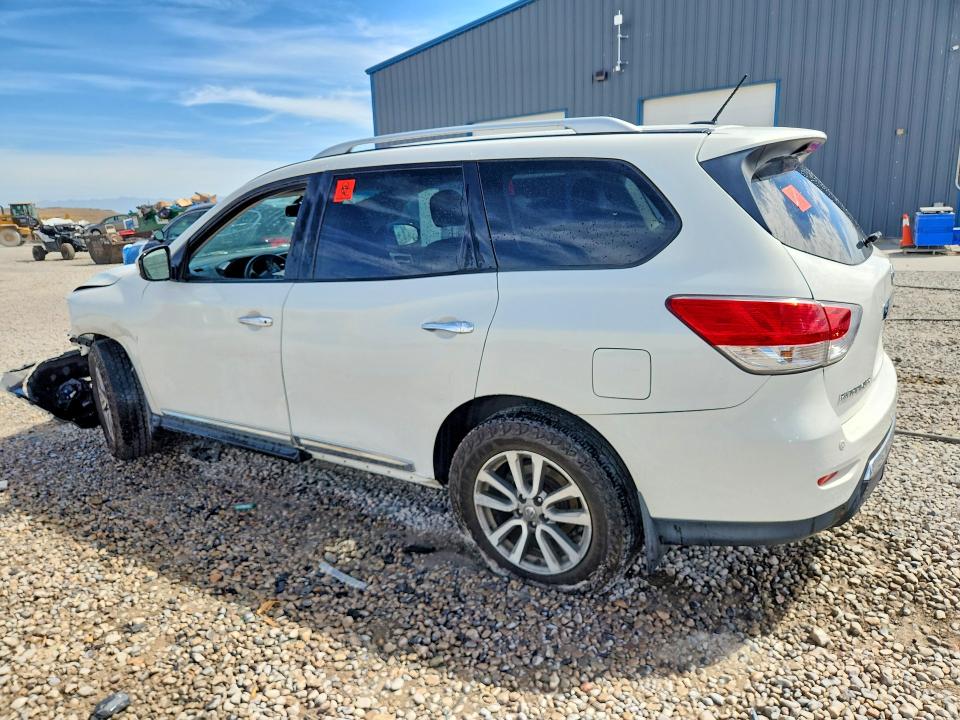 Photo 2 from auction – 2014 NISSAN PATHFINDER with VIN 5N1AR2MM1EC670290