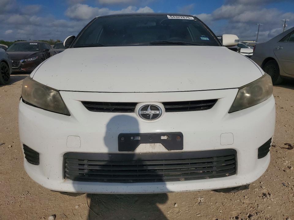 صورة رقم 5 من المزاد - 2013 SCION TC مع VIN JTKJF5C70D3045882