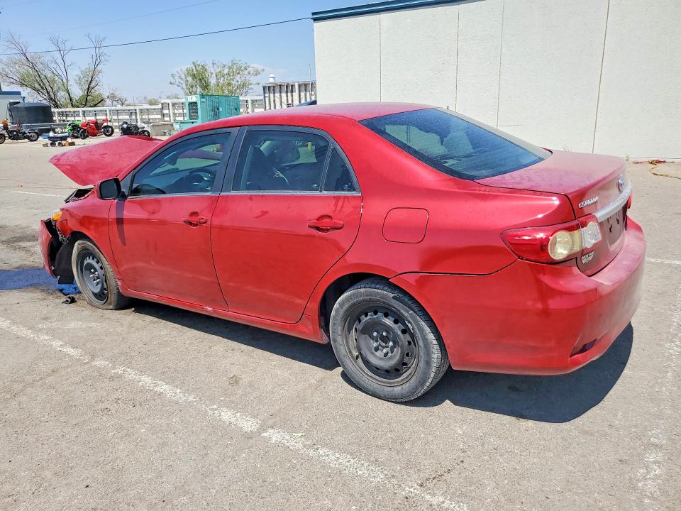 Photo 2 from auction – 2013 TOYOTA COROLLA with VIN 5YFBU4EE8DP078739