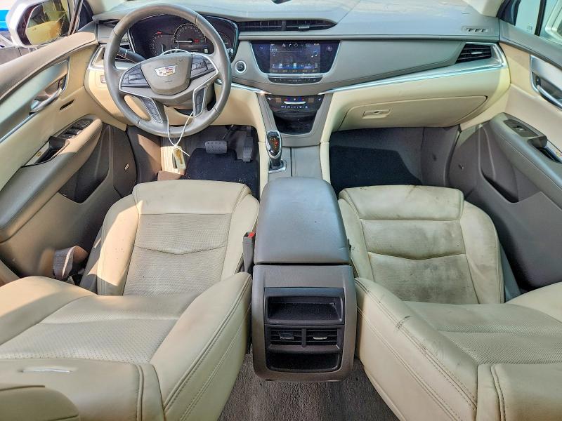 Photo 8 from auction – 2018 CADILLAC XT5 with VIN 1GYKNCRS3JZ154032
