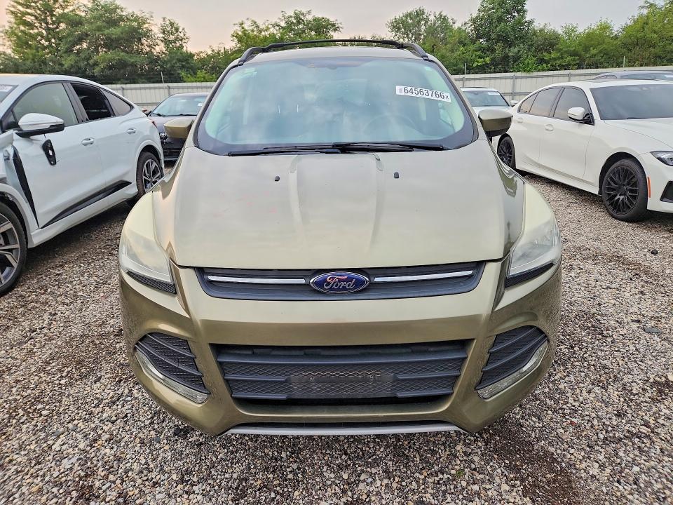 Photo 5 from auction – 2013 FORD ESCAPE with VIN 1FMCU0GX6DUB62505
