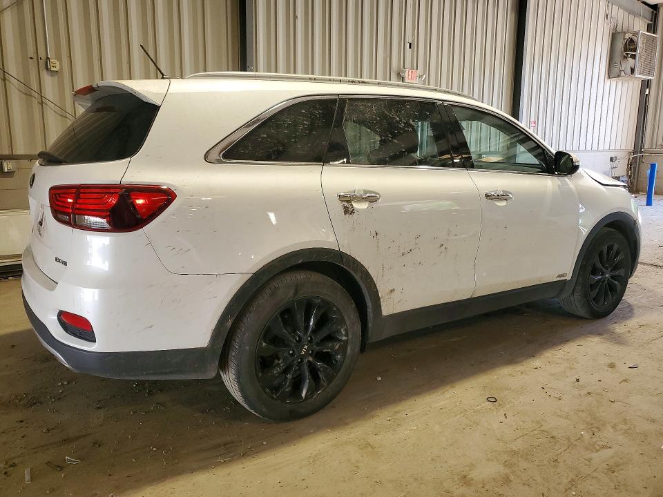 Photo 3 from auction – 2020 KIA SORENTO with VIN 5XYPHDA53LG708878