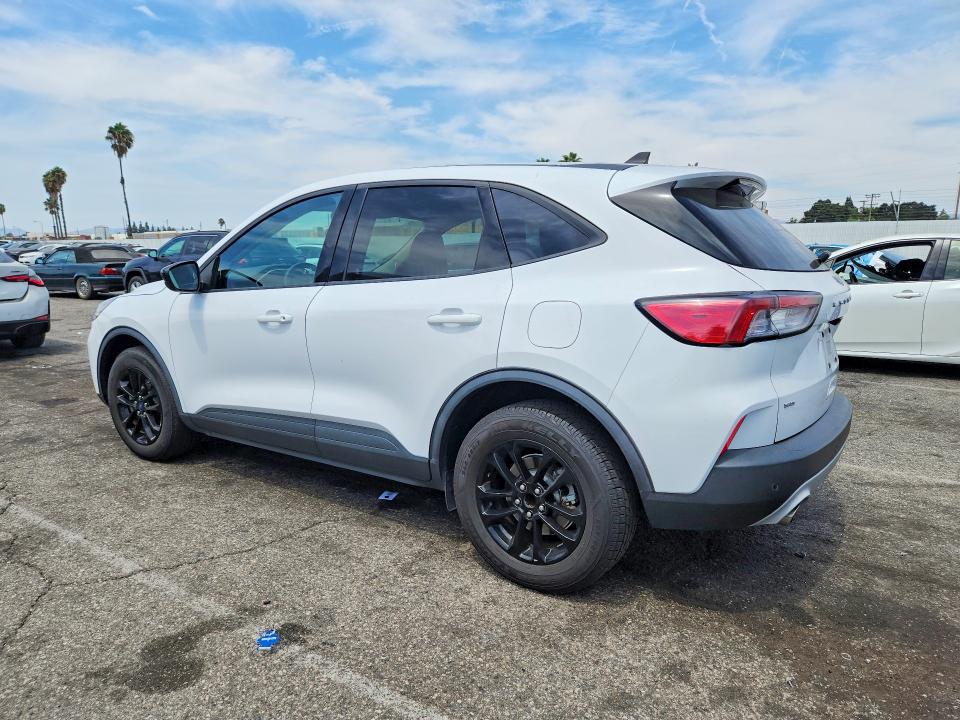 Photo 2 from auction – 2020 FORD ESCAPE with VIN 1FMCU0BZ8LUC11212