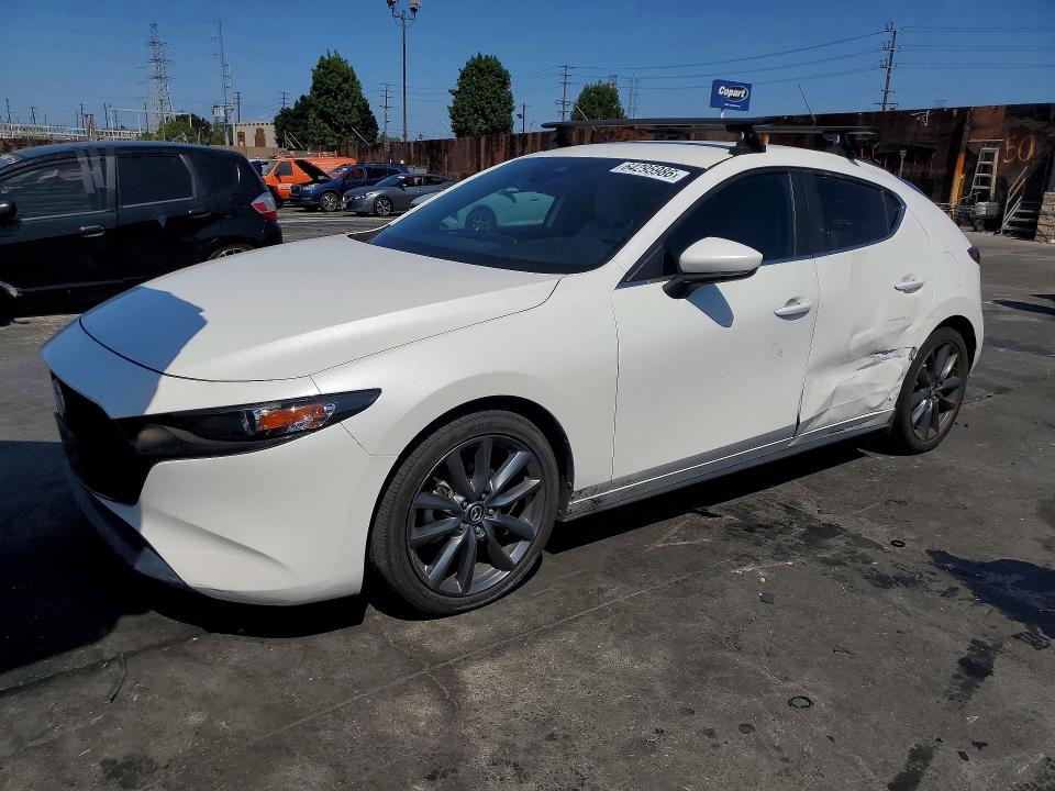 2019 MAZDA 3