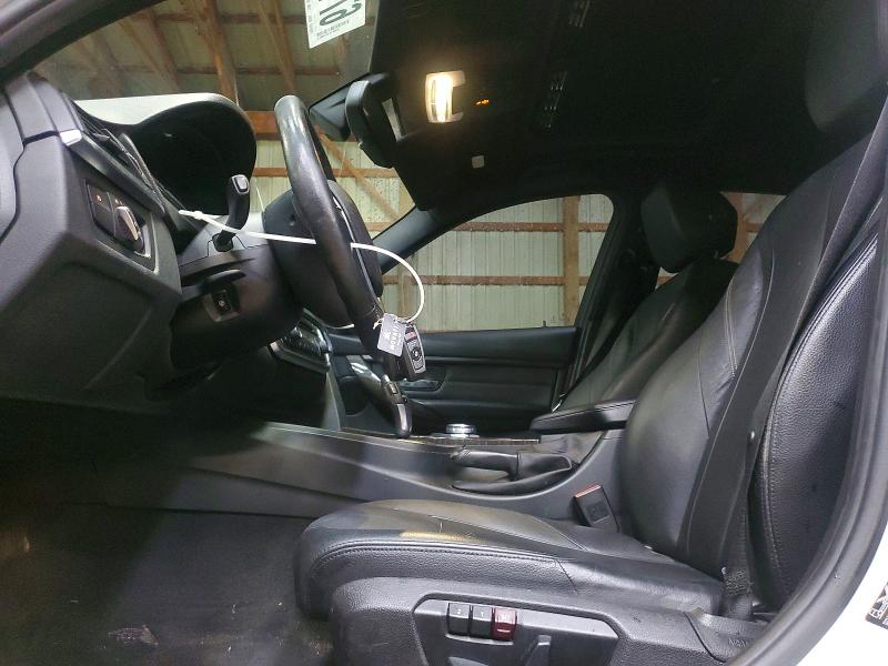 Photo 7 from auction – 2015 BMW 328 with VIN WBA3B3G57FNR86873