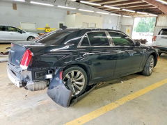 Photo 3 from auction – 2017 CHRYSLER 300C with VIN 2C3CCAEG4HH558557