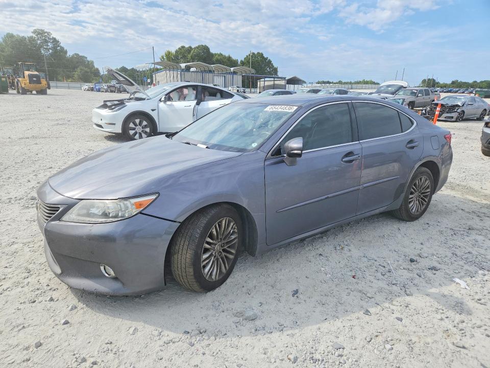 LEXUS ES 2014 with VIN JTHBK1GG9E2103648 - Photo from auction