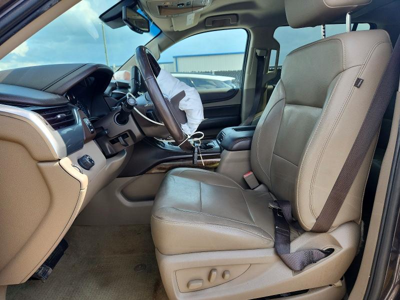 Photo 7 from auction – 2018 CHEVROLET SUBURBAN with VIN 1GNSCHKC7JR257229