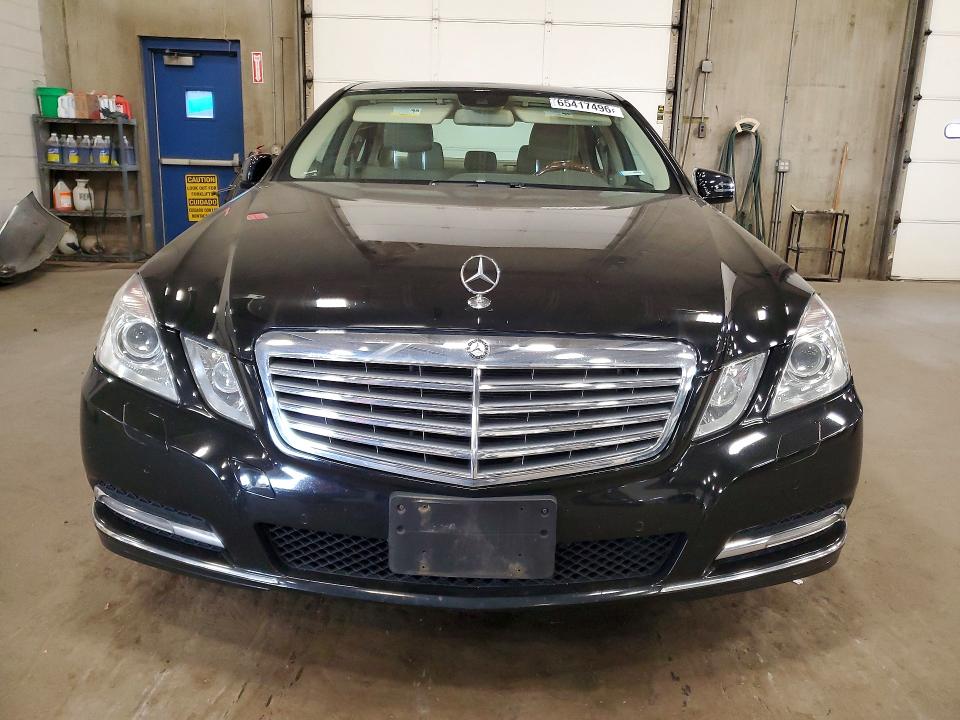 Photo 5 from auction – 2013 MERCEDES-BENZ E with VIN WDDHF8JB1DA714502