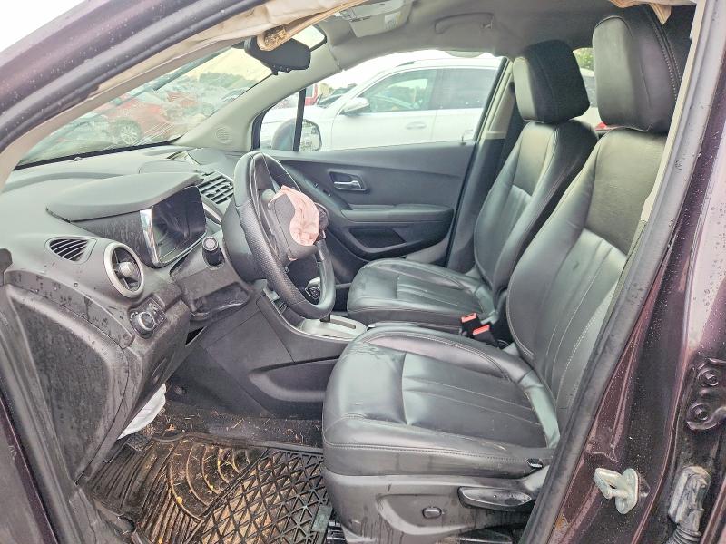 Photo 7 from auction – 2016 CHEVROLET TRAX with VIN 3GNCJPSB8GL155840