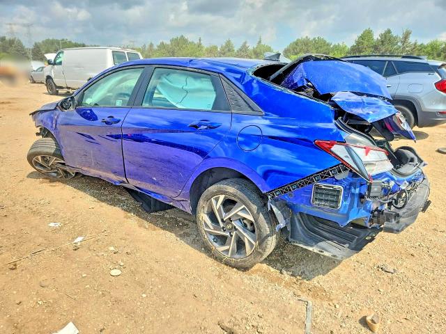 Photo 2 from auction – 2025 HYUNDAI ELANTRA with VIN KMHLM4DG2SU876883