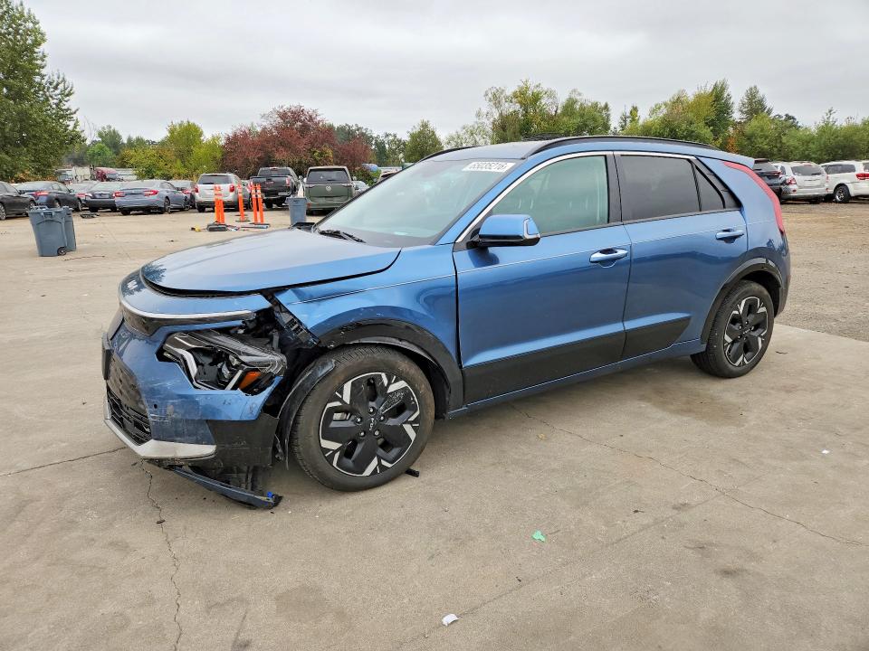 KIA NIRO 2023 z numerem VIN KNDCT3L19P5034865 - Zdjęcie z aukcji