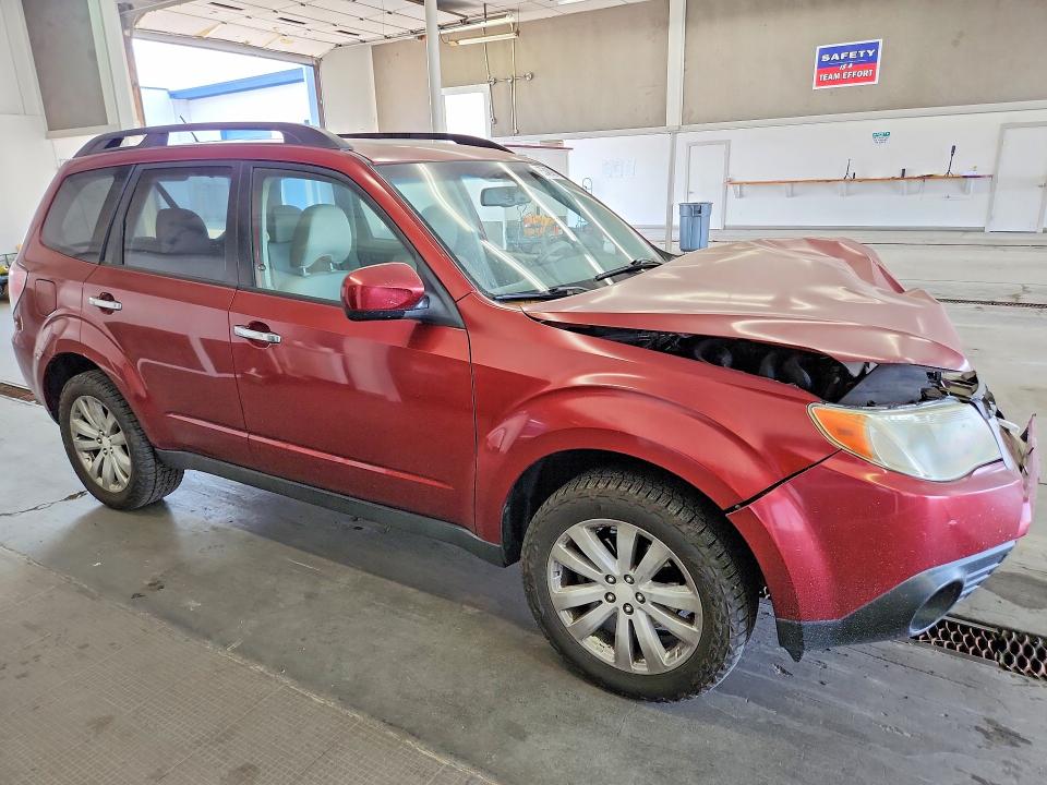 Photo 4 from auction – 2011 SUBARU FORESTER with VIN JF2SHADCXBH771308