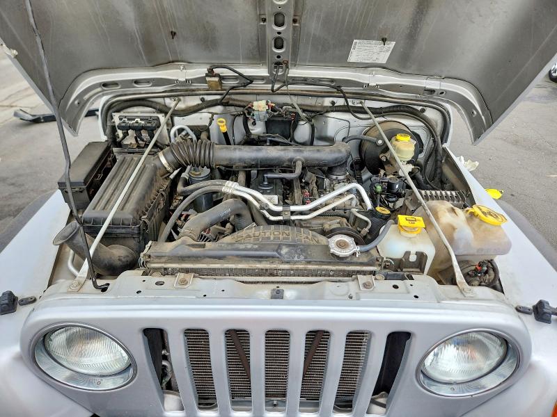 Photo 12 from auction – 2004 JEEP WRANGLER with VIN 1J4FA39S04P746081