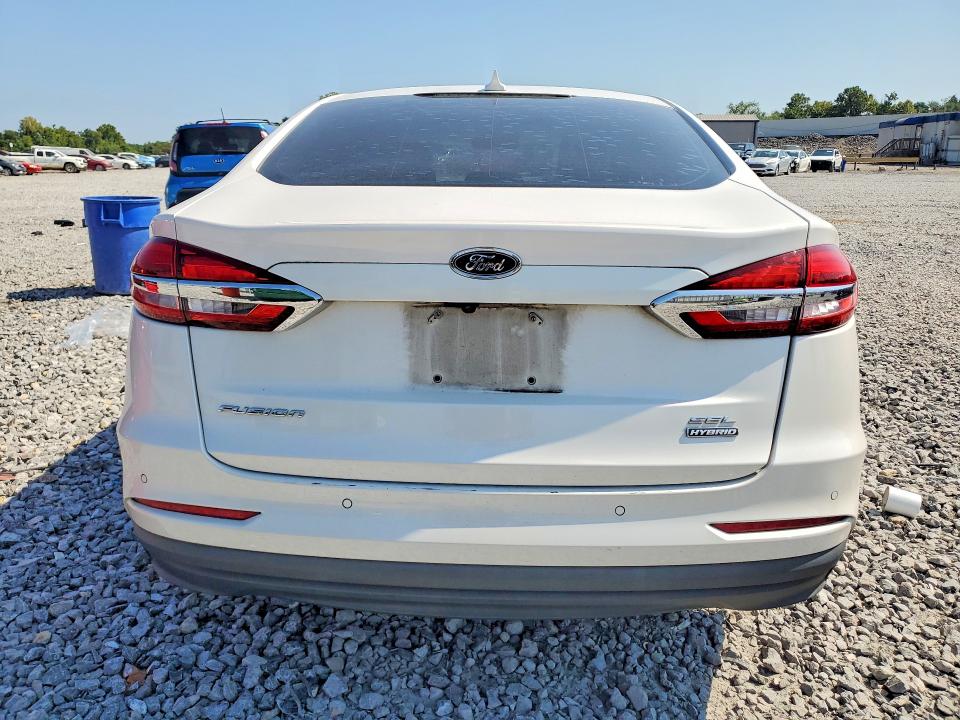 Photo 6 from auction – 2020 FORD FUSION with VIN 3FA6P0MU5LR171503