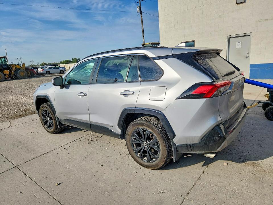 Photo 2 from auction – 2022 TOYOTA RAV4 with VIN 4T3T6RFV9NU082168