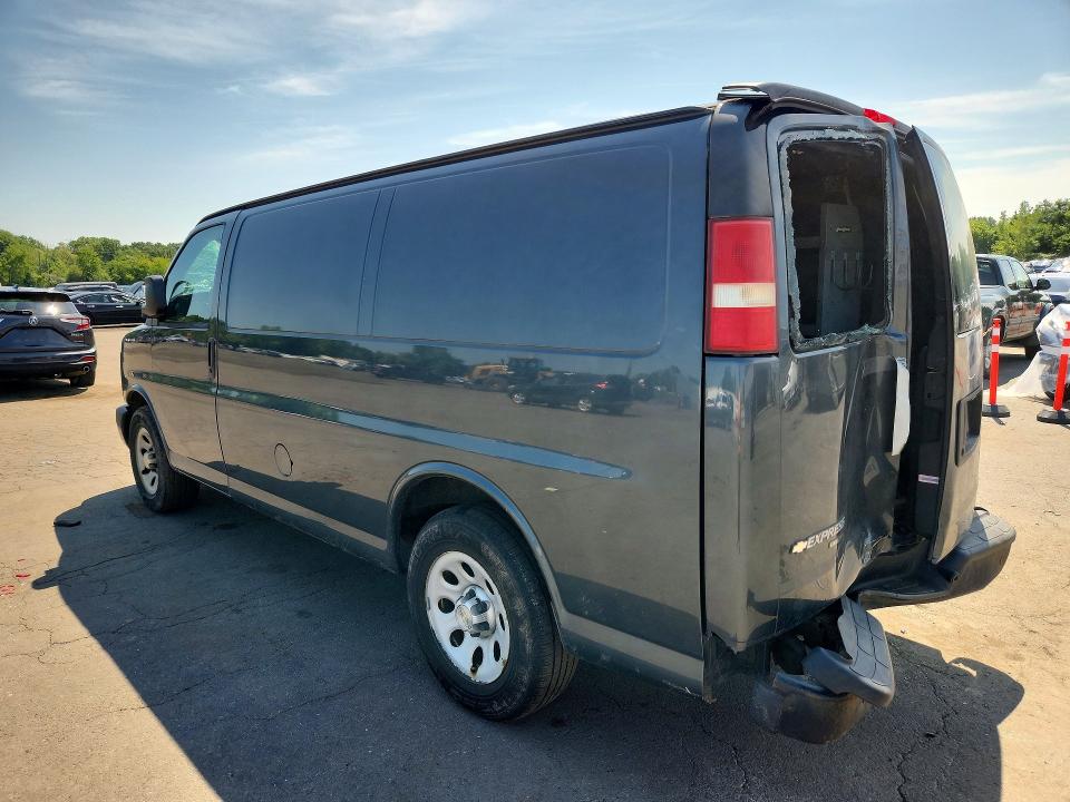 Photo 2 from auction – 2014 CHEVROLET EXPRESS G1500 with VIN 1GCSGAFX3E1149700
