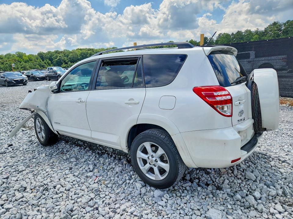 Photo 2 from auction – 2011 TOYOTA RAV4 with VIN 2T3YF4DV2BW075909