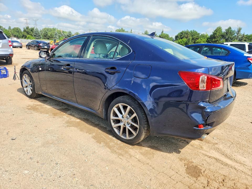 Photo 2 from auction – 2011 LEXUS IS with VIN JTHCF5C29B5047540