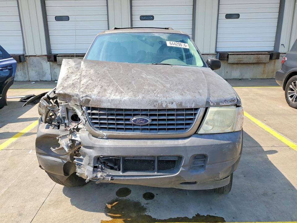 Photo 5 from auction – 2004 FORD EXPLORER with VIN 1FMZU62K24UB09518