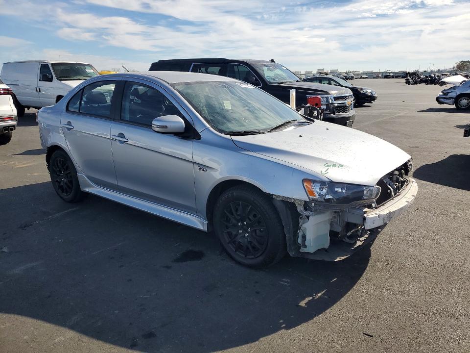 Photo 4 from auction – 2015 MITSUBISHI LANCER with VIN JA32U2FU0FU015424