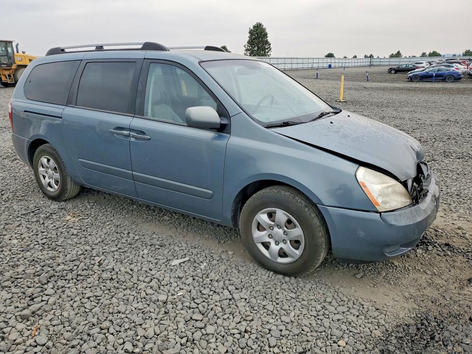 Photo 4 from auction – 2008 KIA SEDONA with VIN KNDMB233286196643