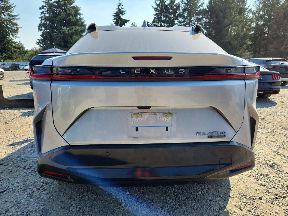 Photo 6 from auction – 2023 LEXUS RZ with VIN JTJAAAAB2PA014538