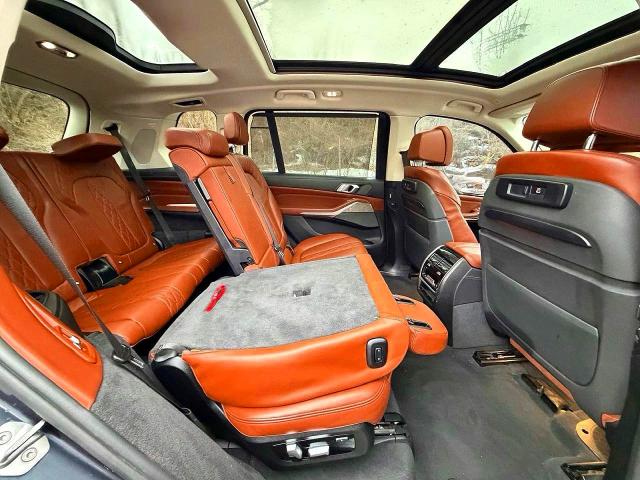 Photo 6 from auction – 2019 BMW X7 with VIN 5UXCW2C52KLB43713