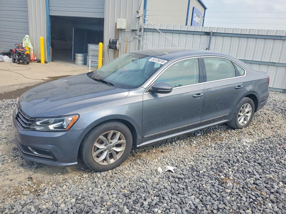 VOLKSWAGEN PASSAT 2017 with VIN 1VWAT7A35HC024492 - Photo from auction