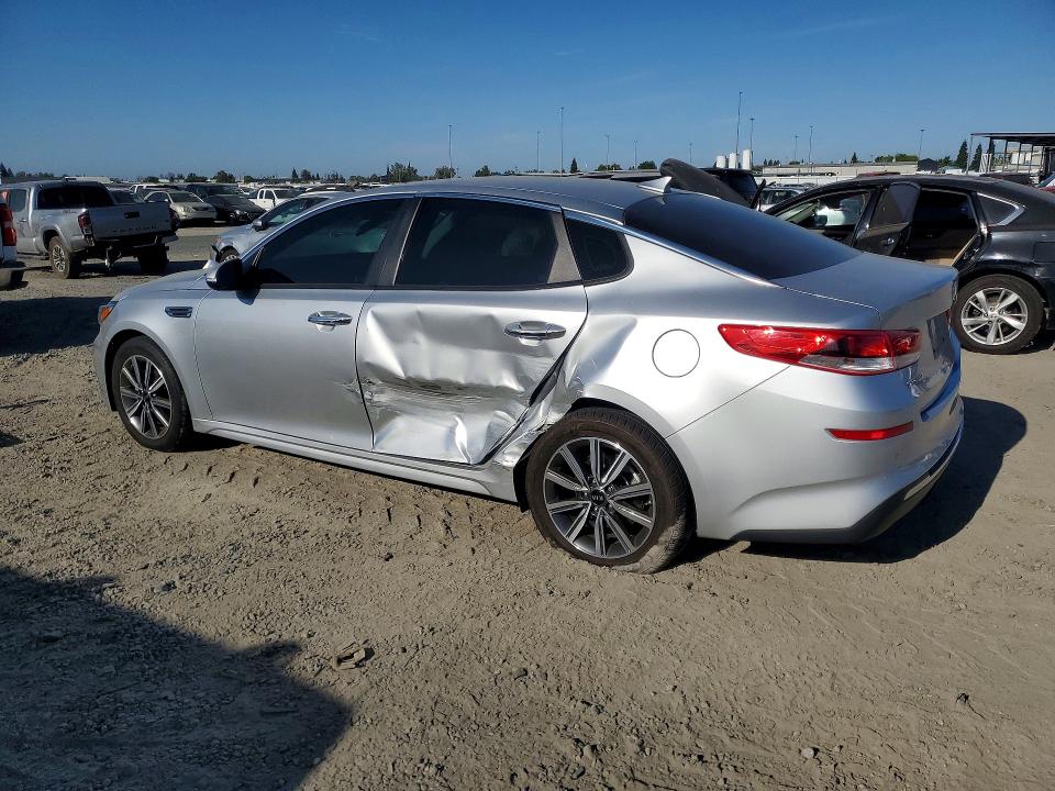 Photo 2 from auction – 2019 KIA OPTIMA with VIN 5XXGT4L34KG367178