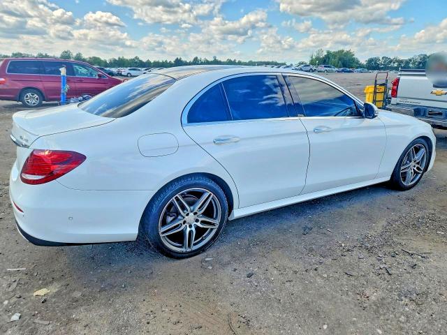 Photo 3 from auction – 2017 MERCEDES-BENZ E with VIN WDDZF4KB0HA111137