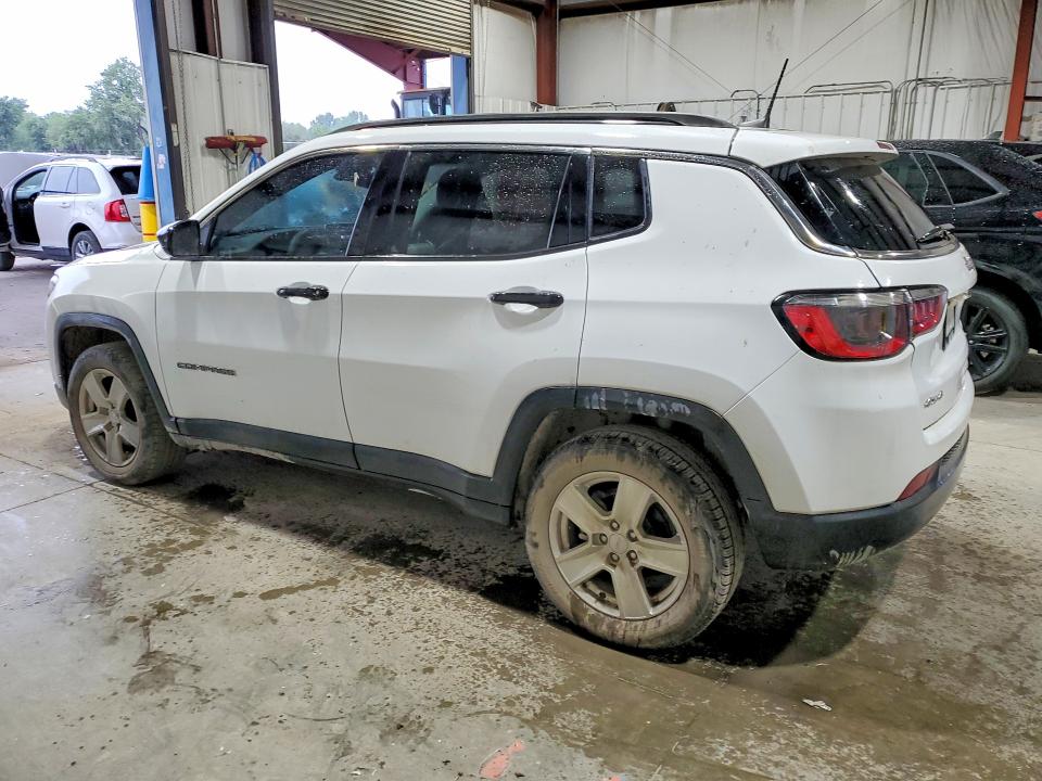 صورة رقم 2 من المزاد - 2022 JEEP COMPASS مع VIN 3C4NJDBB7NT130831