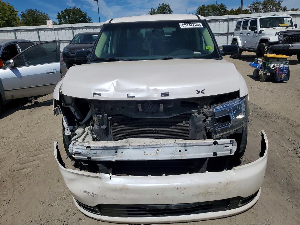 Photo 5 from auction – 2016 FORD FLEX with VIN 2FMGK5C87GBA20189
